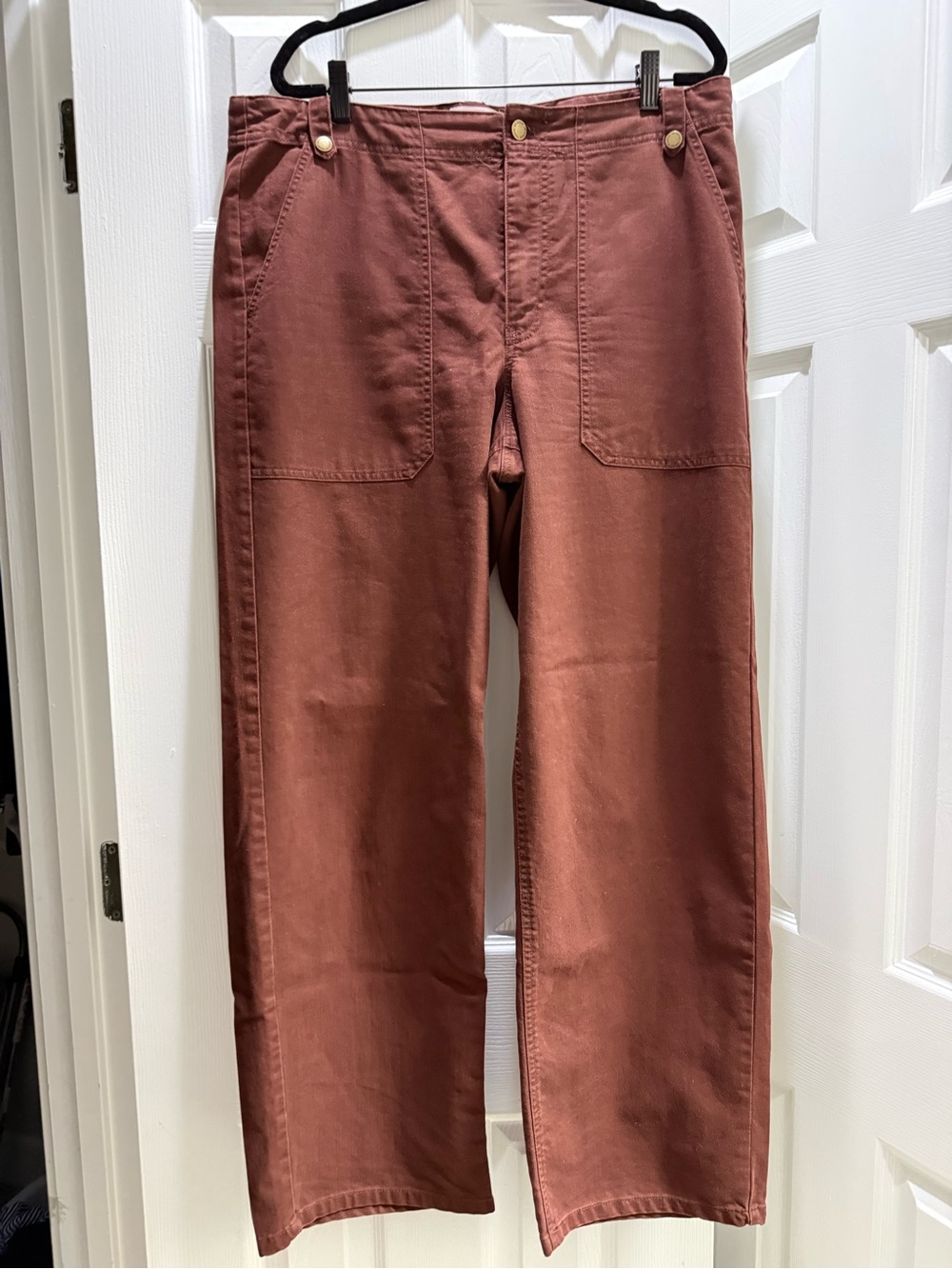 Women’s Straight-Leg Denim in Rust